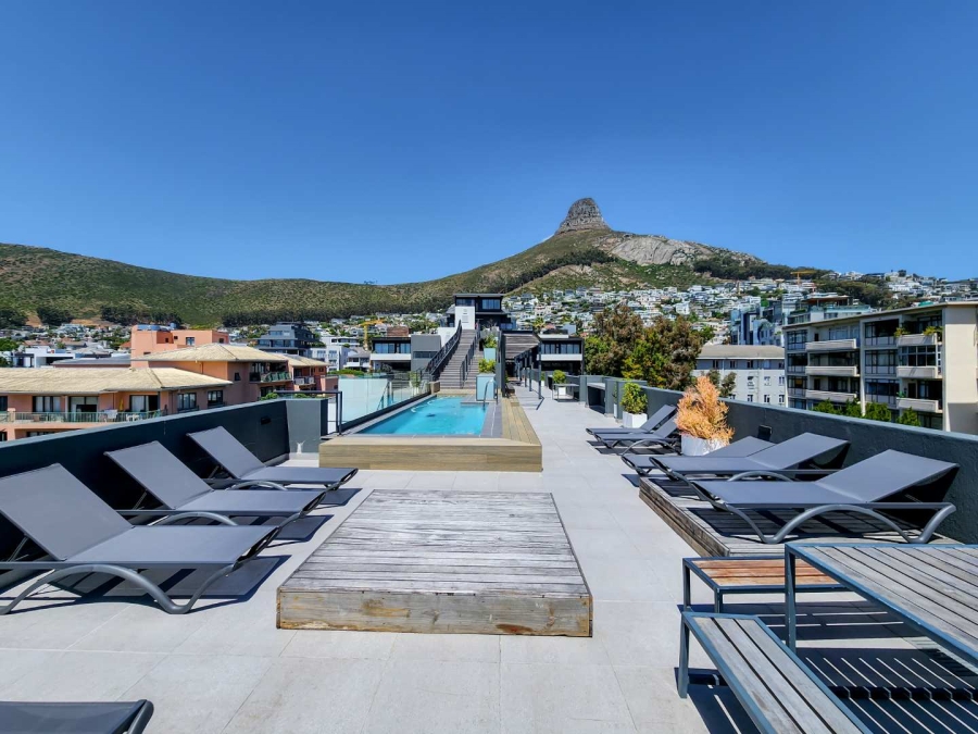 1 Bedroom Property for Sale in Sea Point Western Cape